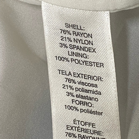 Chico’s Women’s Snap Front Colorblock Blazer/Jacket Chico’s Size 0 = US Size 4 - Picture 8 of 8